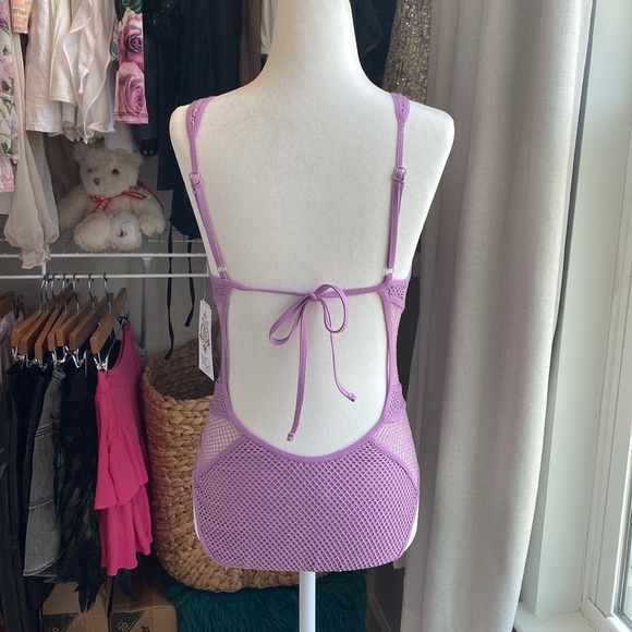 NEW Becca Plunge Metallic Mesh Swimsuit - Picture 6 of 9